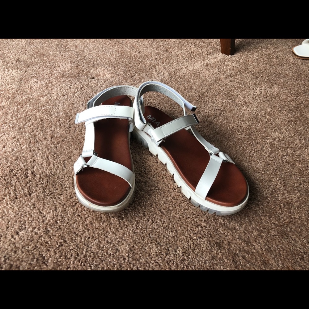 MIA strappy sandals